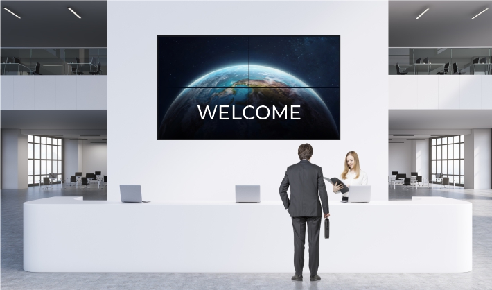 Modern reception with 4x4 digital screens Modern reception with 4x4 digital screens