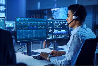 Support desk Engineer at a support desk