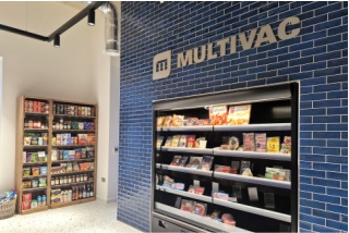 4 Multivac supermarket area with chiller cabinets Chiller cabinets and shelving in Multivac Swindon Innovation Centre